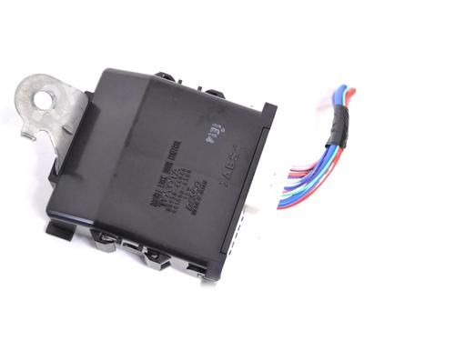 Used Electronic module TOYOTA COROLLA Hatchback (_E21_, _EA1_, _EH1_) 1.8 Hybrid (ZWE211, ZWE219) (122 hp) 30222870