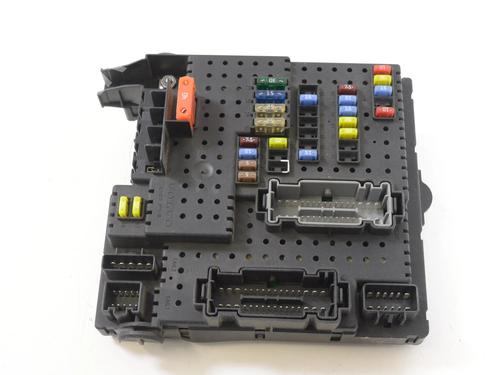 Fuse box VOLVO V70 II (285) D5 AWD | BP9898494E1 
