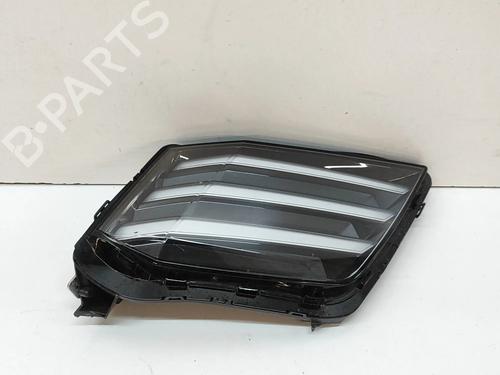 Used Right daytime light Right daytime light PEUGEOT 208 II (UB_, UP_, UW_, UJ_) 1.2 Hybrid 136 (UPHPYK) (136 hp) 33372951 33372951