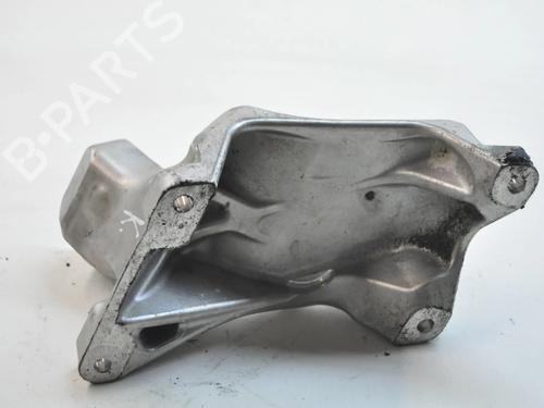 Wspornik / Uchwyt MERCEDES-BENZ C-CLASS (W205) AMG C 63 (205.086) | BP30210061C155