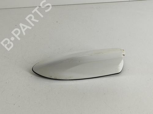 Antenne/Base TOYOTA COROLLA Estate (_E21_) 1.8 Hybrid (ZWE211) (98 hp) 28687180