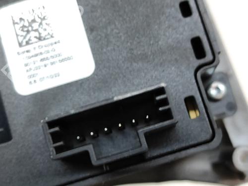 Steering wheel controls TESLA MODEL Y (5YJY) EV Performance All-wheel Drive | BP29485959E15