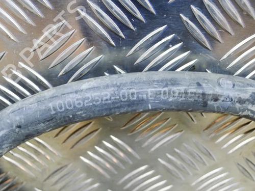 Pipe TESLA MODEL S (5YJS) P85 | BP14617882M125 