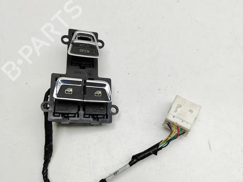 BP33386688I27 main image