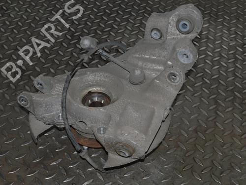 Venstre hjullagerhus spindel JAGUAR E-PACE (X540) 2.0 D180 AWD | BP30218428M27