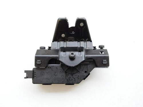Used Tailgate lock BMW 3 Coupe (E92) M3 (420 hp) 9864306