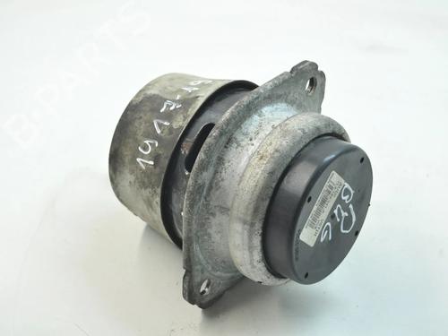 Used Engine mount Engine mount AUDI Q7 (4LB) 3.0 TDI quattro (233 hp) 33340285 33340285