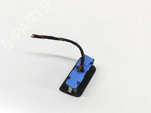Switch BMW X5 (F15, F85) xDrive 30 d | BP27645263I30 