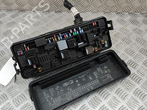 Fuse box LAND ROVER RANGE ROVER IV (L405) 4.4 SDV8 4x4 | BP24580949E1 