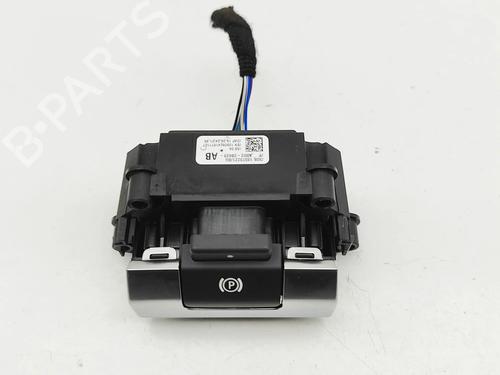 Used Switch LAND ROVER DEFENDER Station Wagon (L663) P525 4x4 (525 hp) 32525607