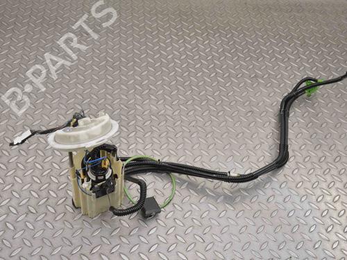 Used Fuel pump MERCEDES-BENZ E-CLASS Coupe (C207) E 250 CDI / BlueTEC / d (207.303, 207.304) (204 hp) 30235627