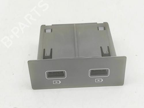 Used Electronic module Electronic module RENAULT ARKANA I (LCM_, LDN_) 1.6 E-TECH 145 (LDMU) (143 hp) 35727080 35727080
