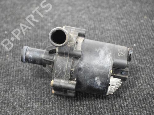 Used Auxiliary water pump Auxiliary water pump TESLA MODEL S (5YJS) 70D AWD (334 hp) 33396289 33396289