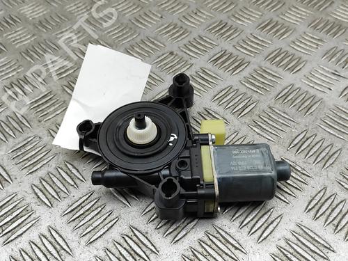 Rudehejsemotor bagstkærm højre PORSCHE MACAN (95B) 3.0 S Diesel | BP31047330E22