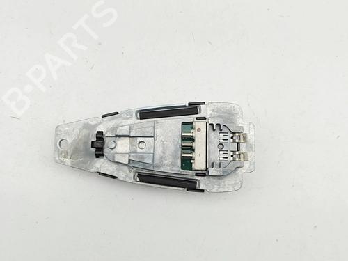 Antenne/Base BMW XM (G09) XM All-wheel Drive | BP32501136C140