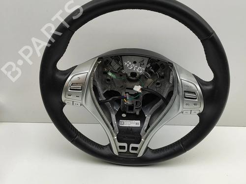 Used Steering wheel Steering wheel NISSAN NAVARA NP300 Pickup (D23, D23T) 2.3 dCi 4x4 (D231) (163 hp) 26017442 26017442
