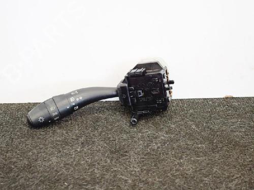 Used Steering column stalk HYUNDAI i30 Estate (FD) 1.6 CRDi (116 hp) 20337436
