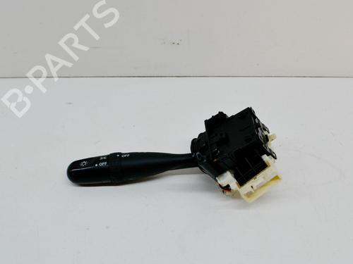 Used Steering column stalk SUZUKI GRAND VITARA II (JT, TE, TD) 2.4 All-wheel Drive (JT424, JB424, TDA4) (166 hp) 8935222