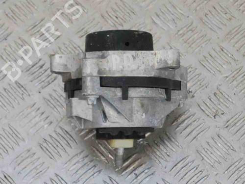 Used Engine mount BMW 3 (F30, F80) 318 i (136 hp) 6733469