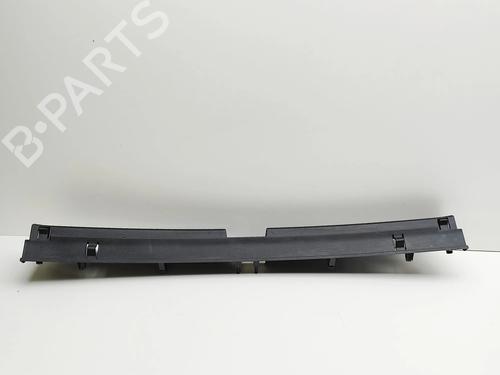 Used Tailgate trim Tailgate trim SEAT TARRACO (KN2) 1.5 TSI ACT (150 hp) 36703254 36703254
