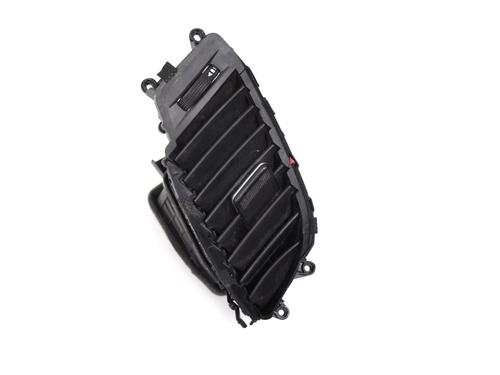 Used Air vent HYUNDAI i30 (GD) 1.6 CRDi (128 hp) 30267260
