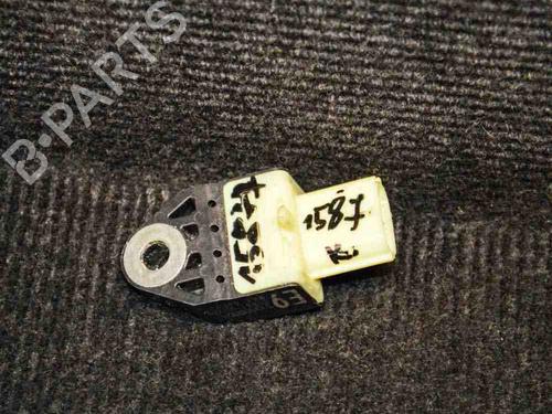 Elektronisk sensor TOYOTA YARIS (_P13_) 1.3 (NSP130_, NSP130) (99 hp) 6722612