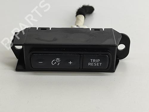 Used Switch NISSAN LEAF (ZE1) Electric (150 hp) 27781011