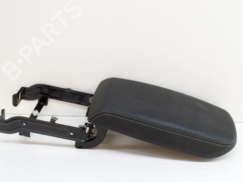 Used Armrest / Center console BMW X3 (F25) xDrive 20 d (190 hp) 13386616
