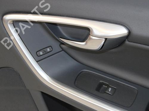 Front right panel VOLVO V60 I (155) D2 | BP33381043C59 - Image 2