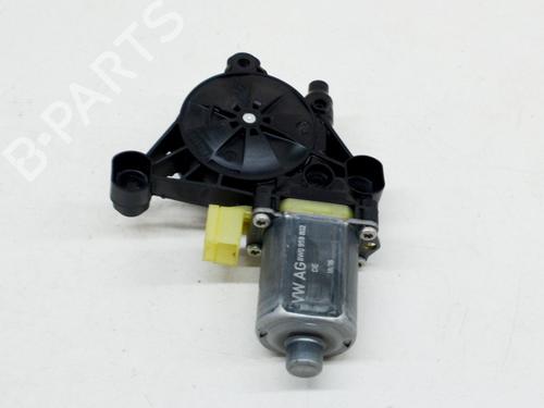 Right front window motor AUDI A4 B9 Avant (8W5, 8WD) 1.4 TFSI | BP8835872E20 