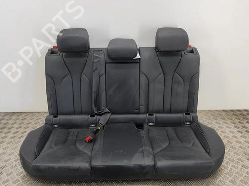 rear-seat-skoda-enyaq-iv-suv-5az-2020-27775976 main image