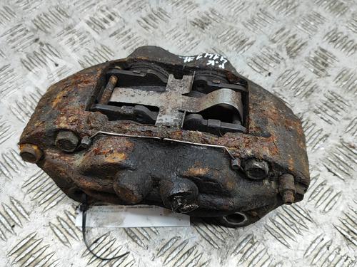 Used Left front brake caliper Left front brake caliper 16076245 16076245
