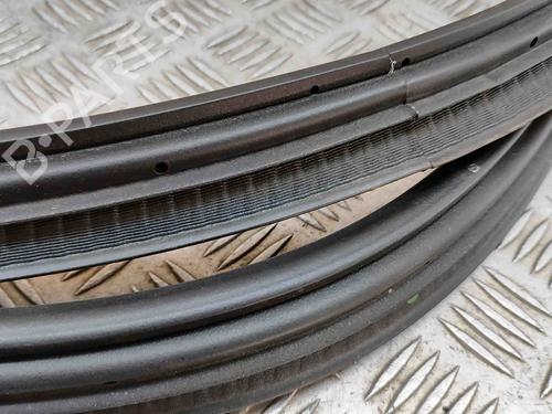 Rubber door seal FORD KUGA III (DFK) 2.5 FHEV | BP28589954C142 