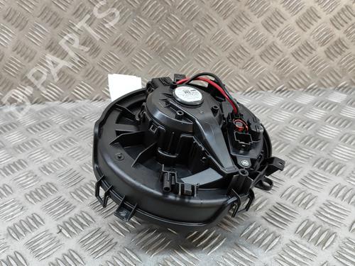 Used Heater blower motor VW GOLF VIII (CD1, DA1) 2.0 TSI (190 hp) 27771379