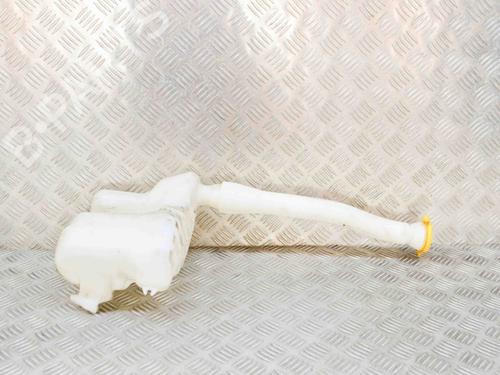 Used Windscreen washer tank RENAULT MASTER III Van (FV) 2.3 dCi 130 FWD (FV0M, FV0Y, FV0J, FV02, FV03) (130 hp) 12591646