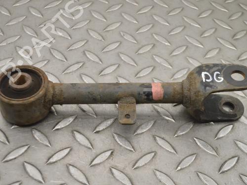 Used Right rear suspension arm LEXUS IS III (_E3_) 300h (AVE30_, AVE30R) (223 hp) 30232331