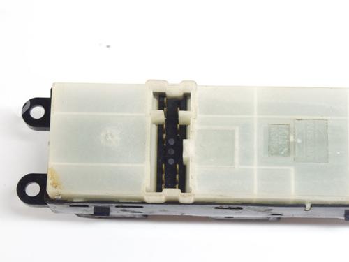 Right front window switch NISSAN NAVARA NP300 (D40) 2.5 dCi 4WD | BP10074808I26