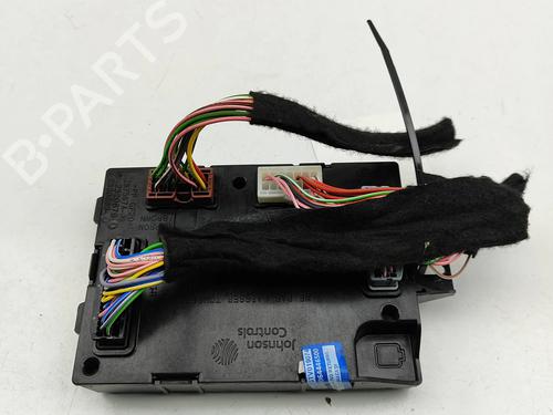 Used Electronic module Electronic module SMART FORTWO Coupe (453) electric drive / EQ (453.391) (56 hp) 33384568 33384568