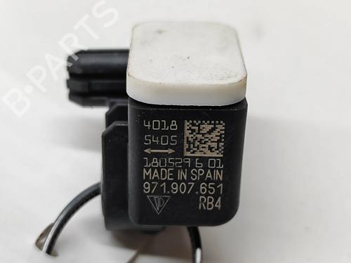 Electronic sensor PORSCHE CAYENNE (9YA) 3.0 E-Hybrid AWD (9YAAE1) | BP27766297M84 