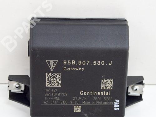 Used Control unit Control unit PORSCHE CAYENNE (92A) 3.0 S E-Hybrid (416 hp) 11181204 11181204