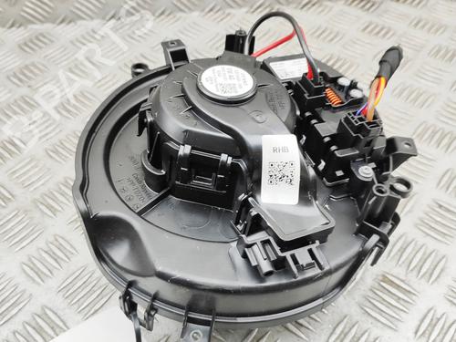 Heater blower motor VW ARTEON (3H7, 3H8) 2.0 TSI | BP38960822M62 - Image 2