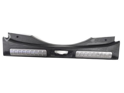 tailgate-trim-land-rover-range-rover-evoque-l538-2011-2012-2013-2014-2015-2016-2017-2018-2019-33353680 main image