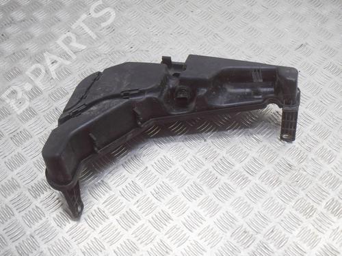 windscreen-washer-tank-audi-q5-8rb-2008-2009-2010-2011-2012-2013-2014-2015-2016-2017-2018-2019-33345759 main image