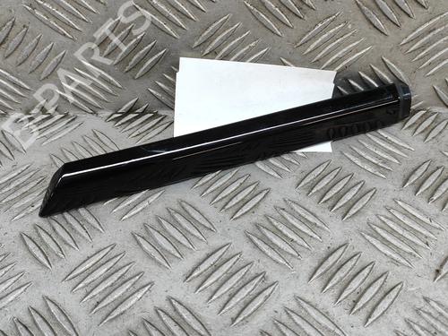 Used Door moulding trim Door moulding trim BMW 2 Gran Coupe (F44) M 235 i xDrive (306 hp) 33369274 33369274