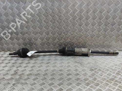 Used Left front driveshaft MASERATI LEVANTE SUV (M161) 3.0 D Q4 (250 hp) 26710630