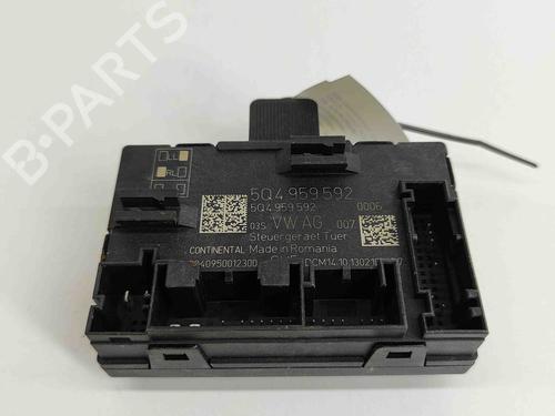 Used Electronic module SKODA OCTAVIA III Combi (5E5, 5E6) 2.0 TDI (150 hp) 21077699