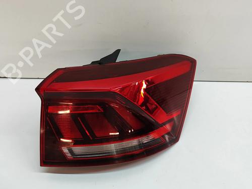 Højre baglygte VW T-ROC (A11, D11) 1.5 TSI (150 hp) 27532608