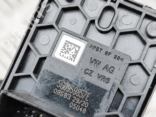 Right front window switch VW GOLF VIII (CD1, DA1) 1.5 eTSI | BP39534932I26  - Image 5