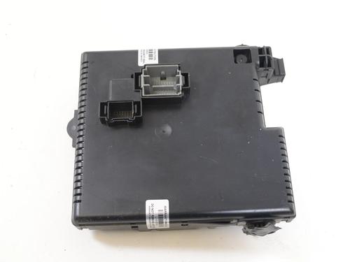 Fuse box VOLVO V70 II (285) 2.4 D | BP9898490E1 