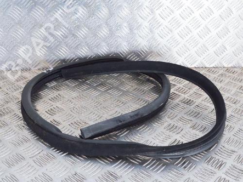Used Rubber door seal MERCEDES-BENZ E-CLASS Coupe (C207) E 350 CDI (207.322) (231 hp) 14608081